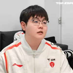 369与Zeus交战记录：只能玩团战英雄，单线很难赢！